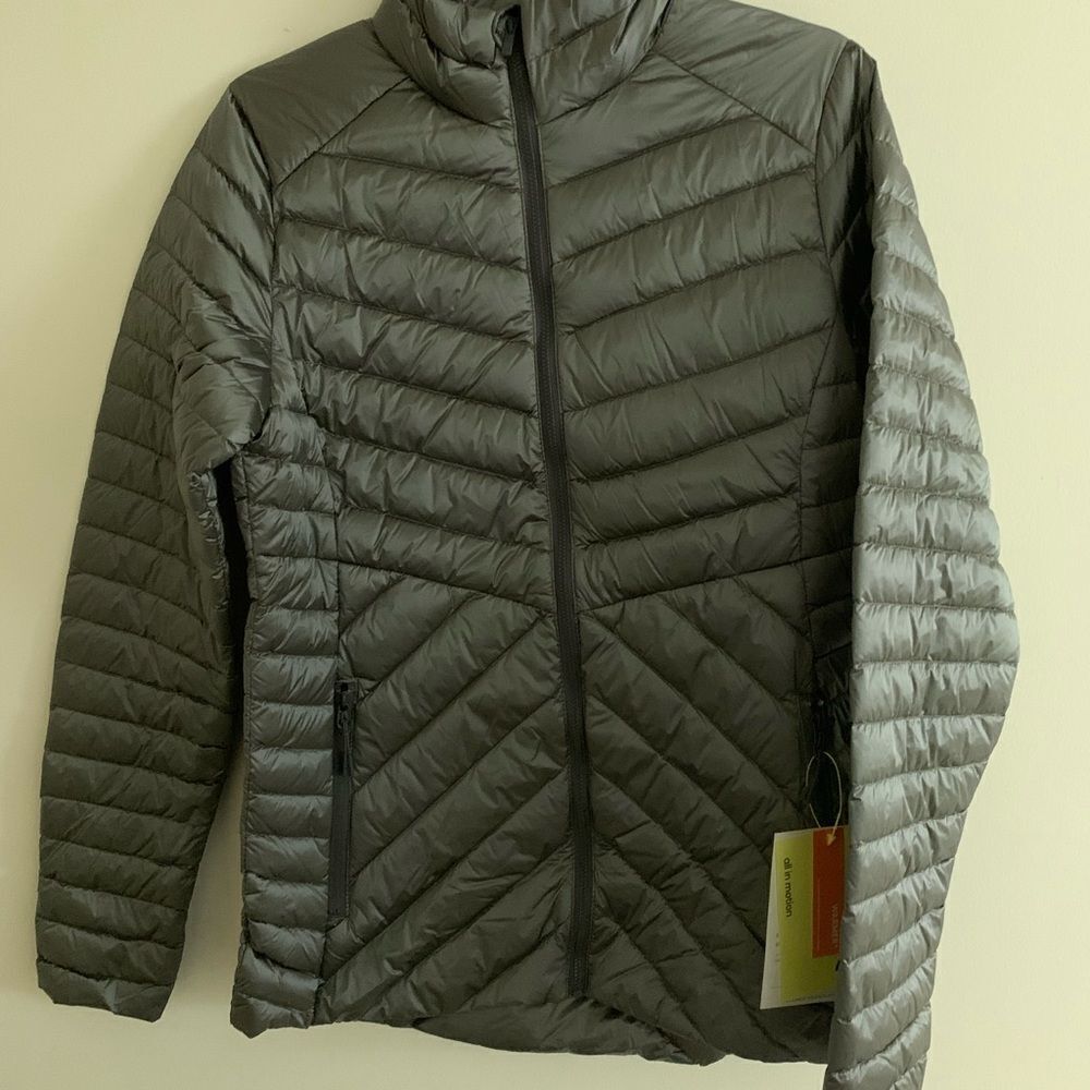 Women’s Medium Packable Down Puffer Jacket - Picture 14 of 14